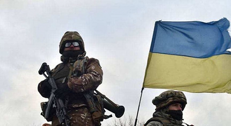 На прага на войната: Украинската армия е в пълна бойна готовност