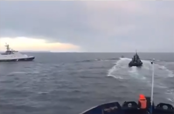 Ескалацията в Азовско море - политически инат, откровено безумие и една поразбудена мечка