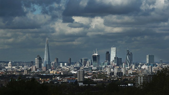 Над 1 трлн. долара са изтекли от британските фондове след вота за Brexit