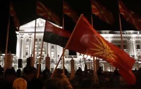 Протест в Скопие срещу споразумението с Гърция