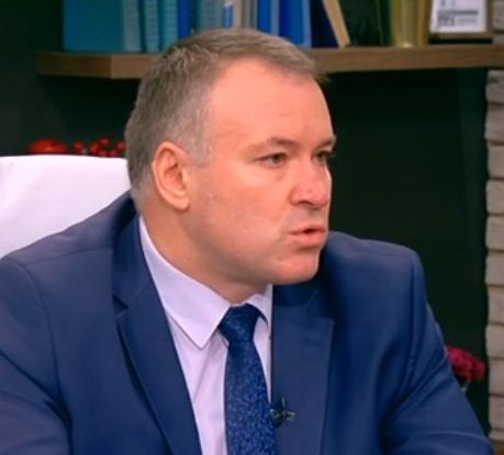 Иван Пейков: Заради разпри няма доставчик, но даваме на военнослужещите пари за храна (ВИДЕО)