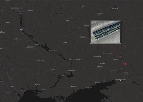 Нови сателитни снимки показват „стотици руски танкове“ на границата с Украйна (СНИМКИ)