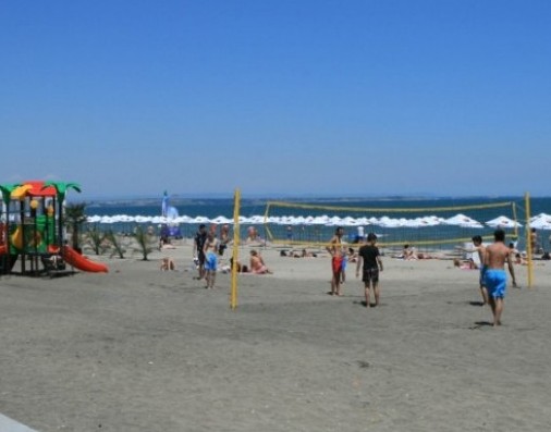Изненада! Палм инвест се отказа от концесията на Северния плаж в Бургас