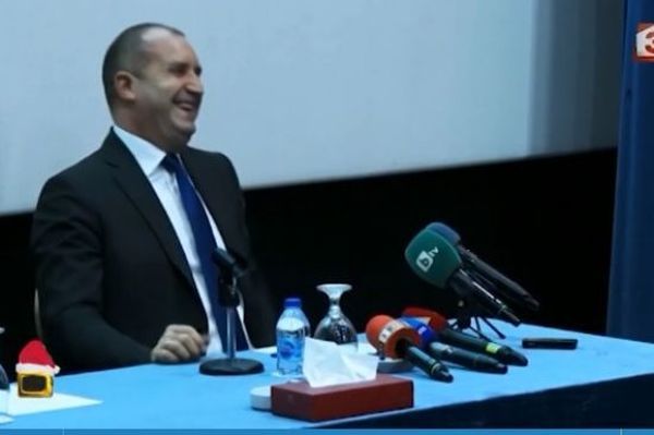 Румен Радев обясни на йордански лекар, че е щастлив, защото не е женен за българка