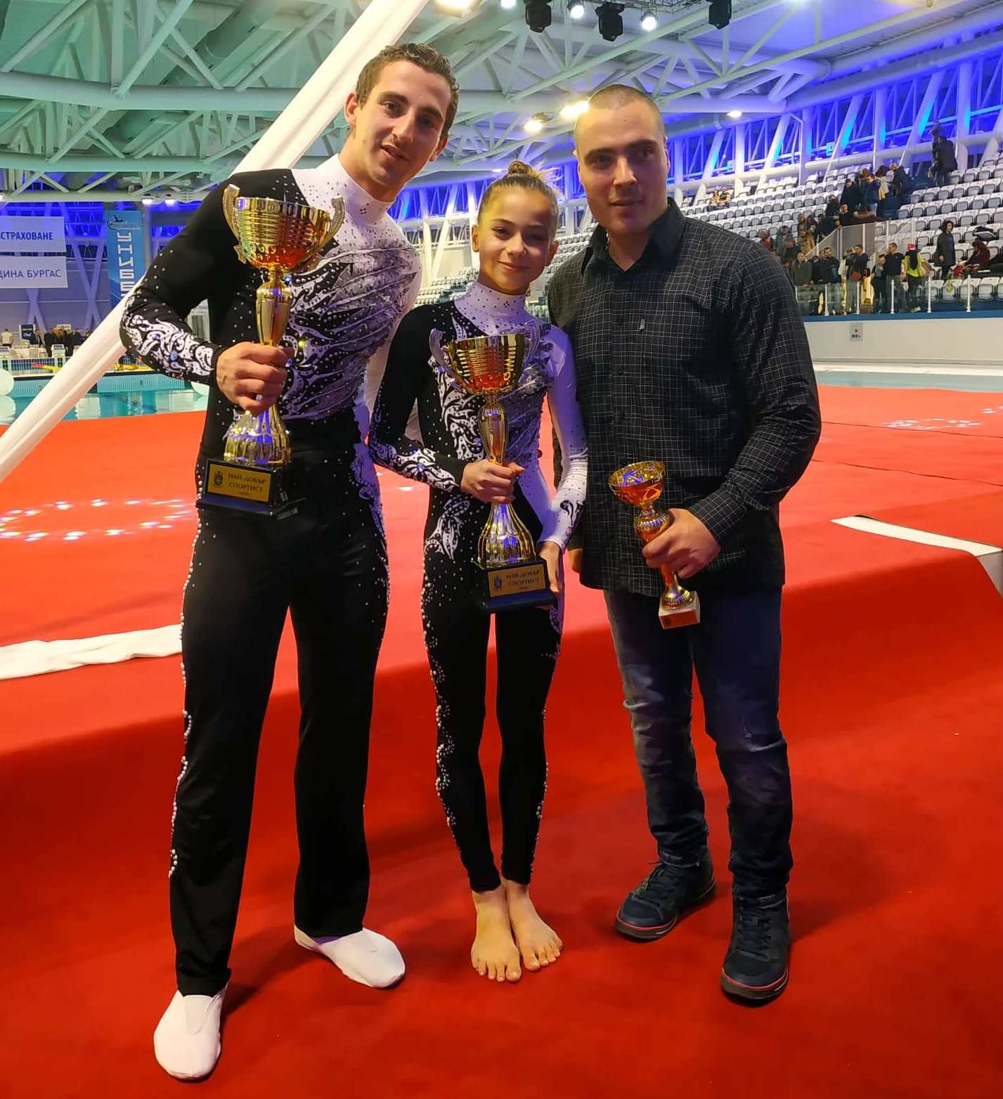 Олимпийската сензация в акробатиката спечели приза „Спортист на годината” в Бургас