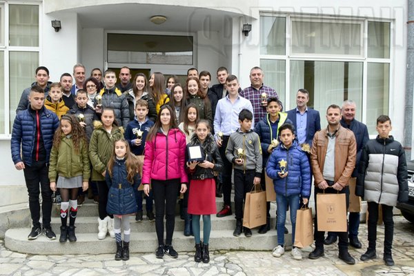 Ето го бъдещето на Айтос – спортистите, прославили родния град в България и по света