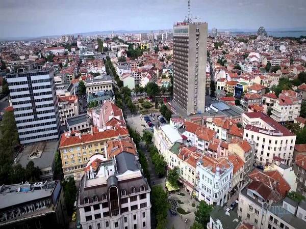 Тренд: Населението на Бургас се увеличава и подмладява