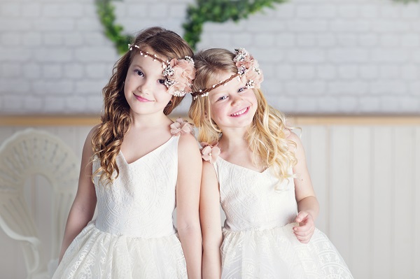 Сватбено изложение Grand Wedding Expo показва с ревю разкошни сватбени рокли и детски бутикови облекла