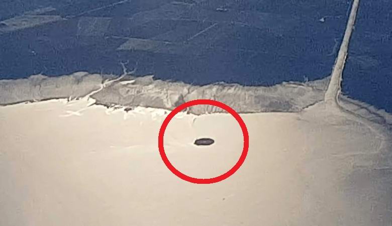 Мистерия: Снимаха закотвена на дъното край Дъблин „летяща чиния“ (ВИДЕО)