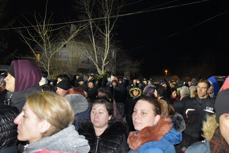 Очевидка на зверския побой над военнослужещ: Целта им бе да го убият! ВИДЕО