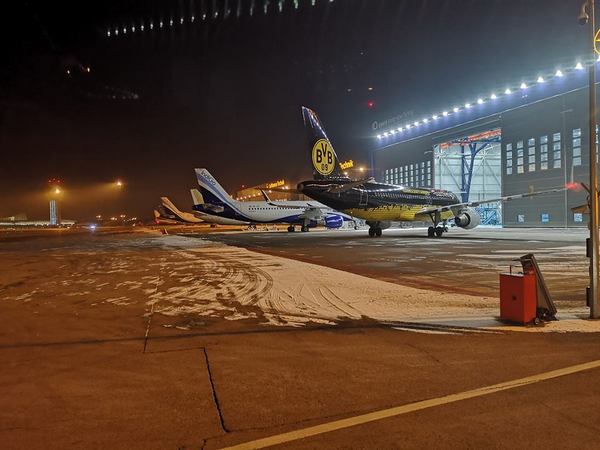 Самолет на европейски гранд се появи мистериозно на Летище "София"