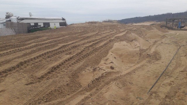 Унищожиха дюните край Смокиня, Министерството на туризма започва проверка (СНИМКИ)