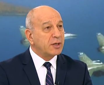 Депутат: Информацията за F-16 е тайна, заседанието в парламента трябва да е закрито (ВИДЕО)