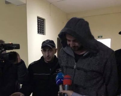 Задържаха под стража шофьора, организирал 360-километрова гонка с полицията