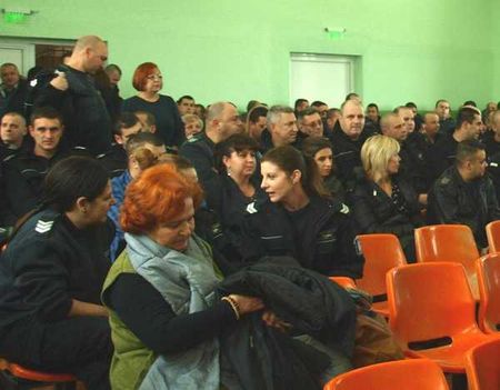 Наградиха служители в бургаския затвор по повод професионалния им празник
