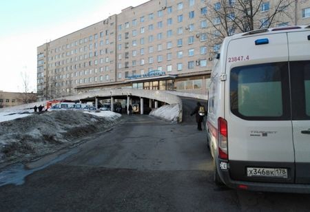 Паника в Санкт Петербург! Евакуират болница, театър, търговски център, хипермаркет