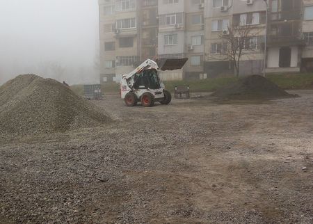 Община Бургас изгражда два нови паркинга с 80 места в жк "Меден рудник"