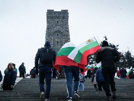С чествания в цялата страна България отбелязва 3 март