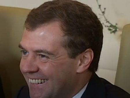 Дмитрий Медведев пристига, ще говорят с Борисов за енергетиката и туризма