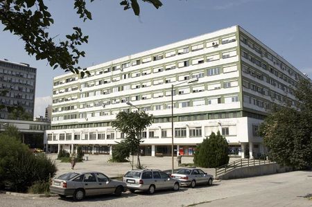 Отново агресия в болница! Бургаска батка разби главата охранител
