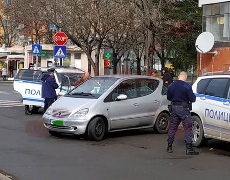 Първо във Флагман.бг! Ето кои са всички задържани при спецакцията на МВР срещу наркотиците