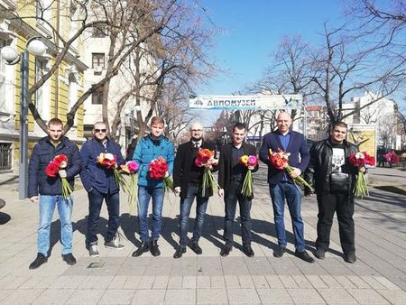 Цвете от ГЕРБ за всички дами в Бургаско по случай 8 март