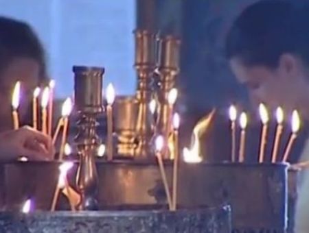 Започват Великите пости, вярващите се отдават на молитви и въздържание