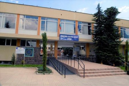 Кандидатстудентската борса в Бургас отваря врати днес