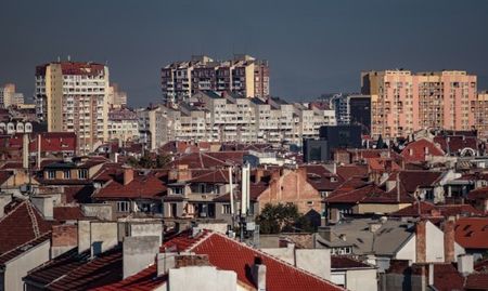 Само за 3 години: Апартаментите скочили с 25%, в Бургас със 17%