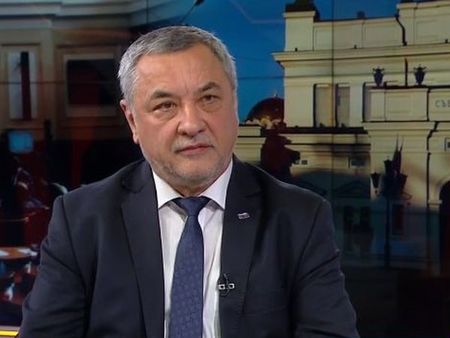 Валери Симеонов: Има сделка на Борисов с Доган, задълженията са заради делата за вакъфските имоти
