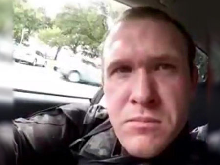 Шокиращо видео 18+ от атентата в Нова Зеландия: Стрелецът отмъщавал на мюсюлманите за Шипка и Виена