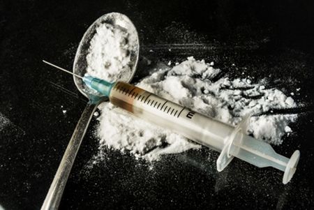 Хванаха 38-годишен с хероин в раницата