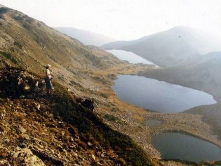 Седем езера в Пирин са силно замърсени, ограничават достъпа до тях