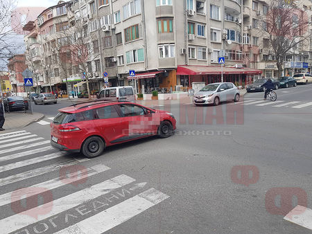 Ще има ли светофар между ул. „Гурко“ и „Цар Симеон I” в Бургас - решават до месец