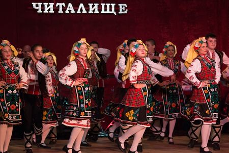 "На мегдана" в Камено - Народно читалище "Просвета" търси млади таланти