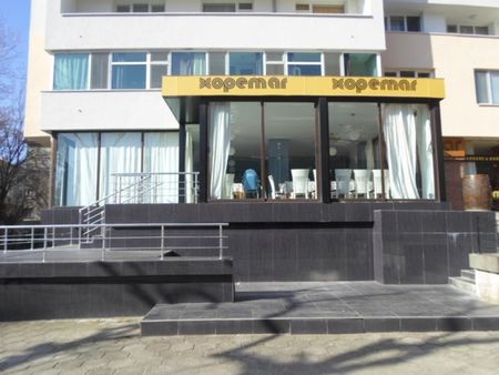 ЧСИ извади на тезгяха емблематичния ресторант „Хоремаг” до Операта в Бургас