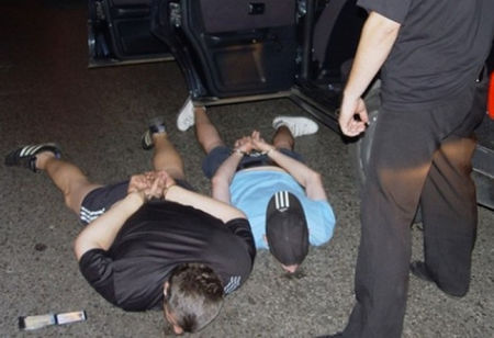 Ето кои са арестуваните българи за трафик на дрога за над 7 милиона лв.