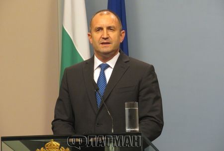 Властта бламира президента на КСНС, Румен Радев призова българите за нетърпимост към корупцията