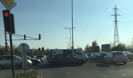 Кошмарен трафик в Бургас заради ремонта на бул."Захари Стоянов", целият град е блокиран