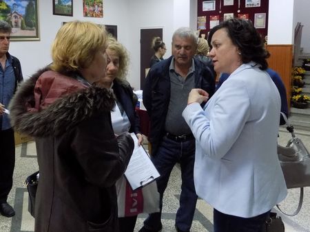 Ивелина Василева в Сунгурларе: Европа подкрепя всяка българска община
