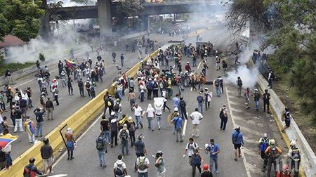 Жертви и ранени във Каракас, САЩ и Русия се скараха