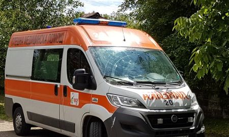 Жена загина на място след тежка катастрофа край Варна