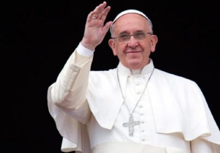 Как бедният Хорхе стана папа Франциск? Провалена любов го праща при йезуитите
