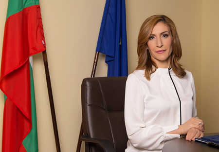 Министърът на туризма Николина Ангелкова с голяма новина за развитието на бранша