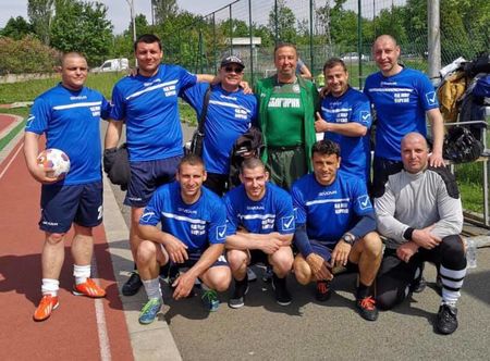 Полицаи участваха в  Благотворителния турнир в подкрепа на Владимир Стоянов