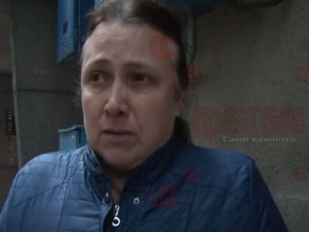 Агресивен питбул разкъса крака на жена в жилищен блок