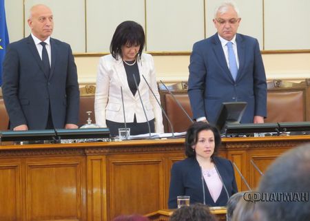 Безмълвно избраха новия министър на земеделието, „опозиционерите” на Марешки също са „за”