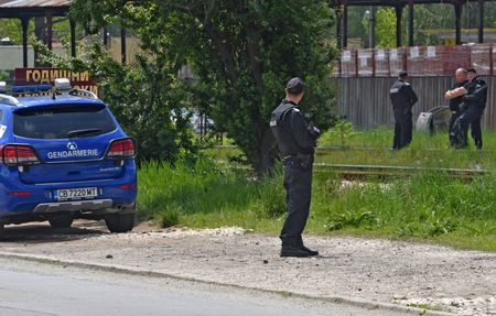 11-и ден продължава акцията в Костенец