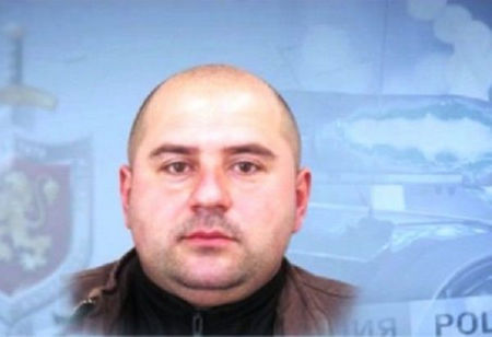 Ново разкритие: Убиецът от Костенец се е отскубнал с бягство от кърваво нападение край Горна Василица
