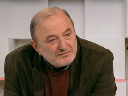 Психиатър: Бойко Борисов променя фасона на ГЕРБ заради изборите, Цветанов е унижен